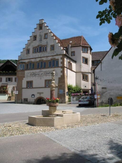 Appartement Am Weinberg - Stilvoll, Ruhig, Zum Wohlfuehlen à Pfaffenweiler Extérieur photo