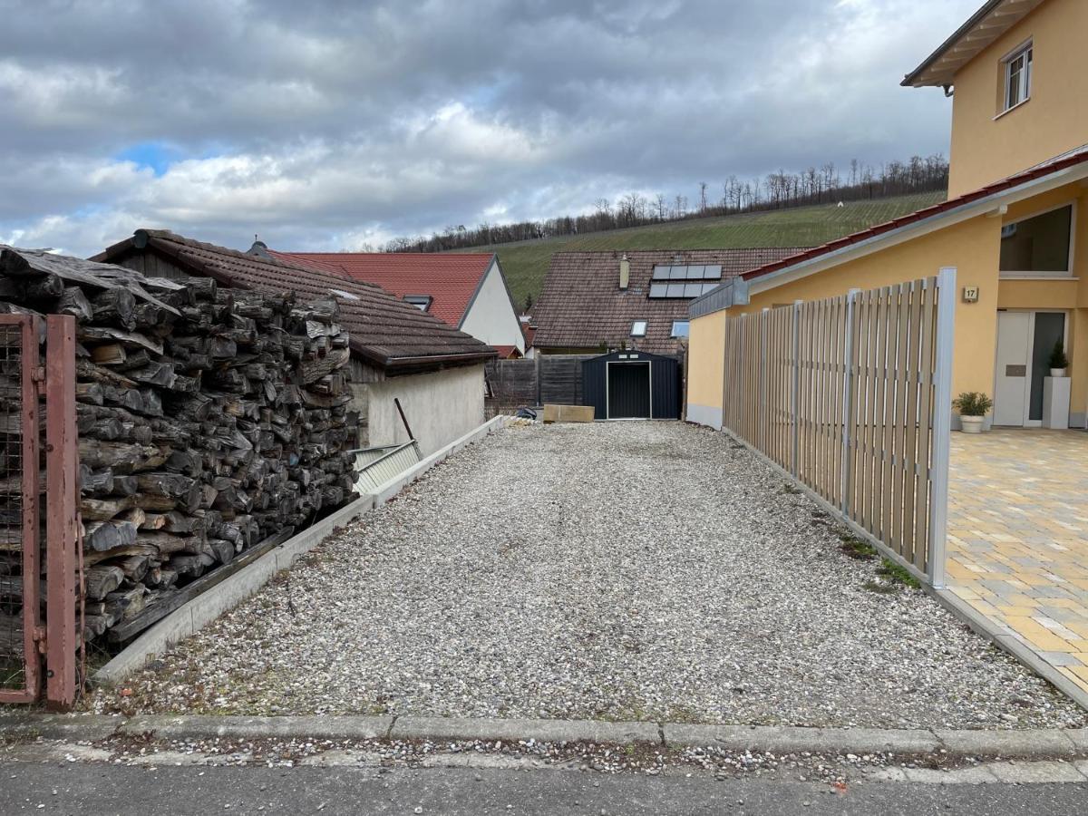 Appartement Am Weinberg - Stilvoll, Ruhig, Zum Wohlfuehlen à Pfaffenweiler Extérieur photo